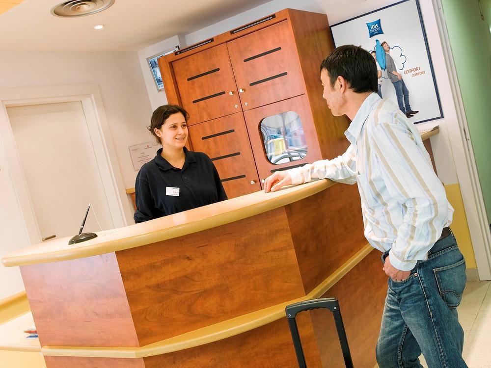 Ibis Budget Rennes Route De Saint Malo Montgermont Ngoại thất bức ảnh